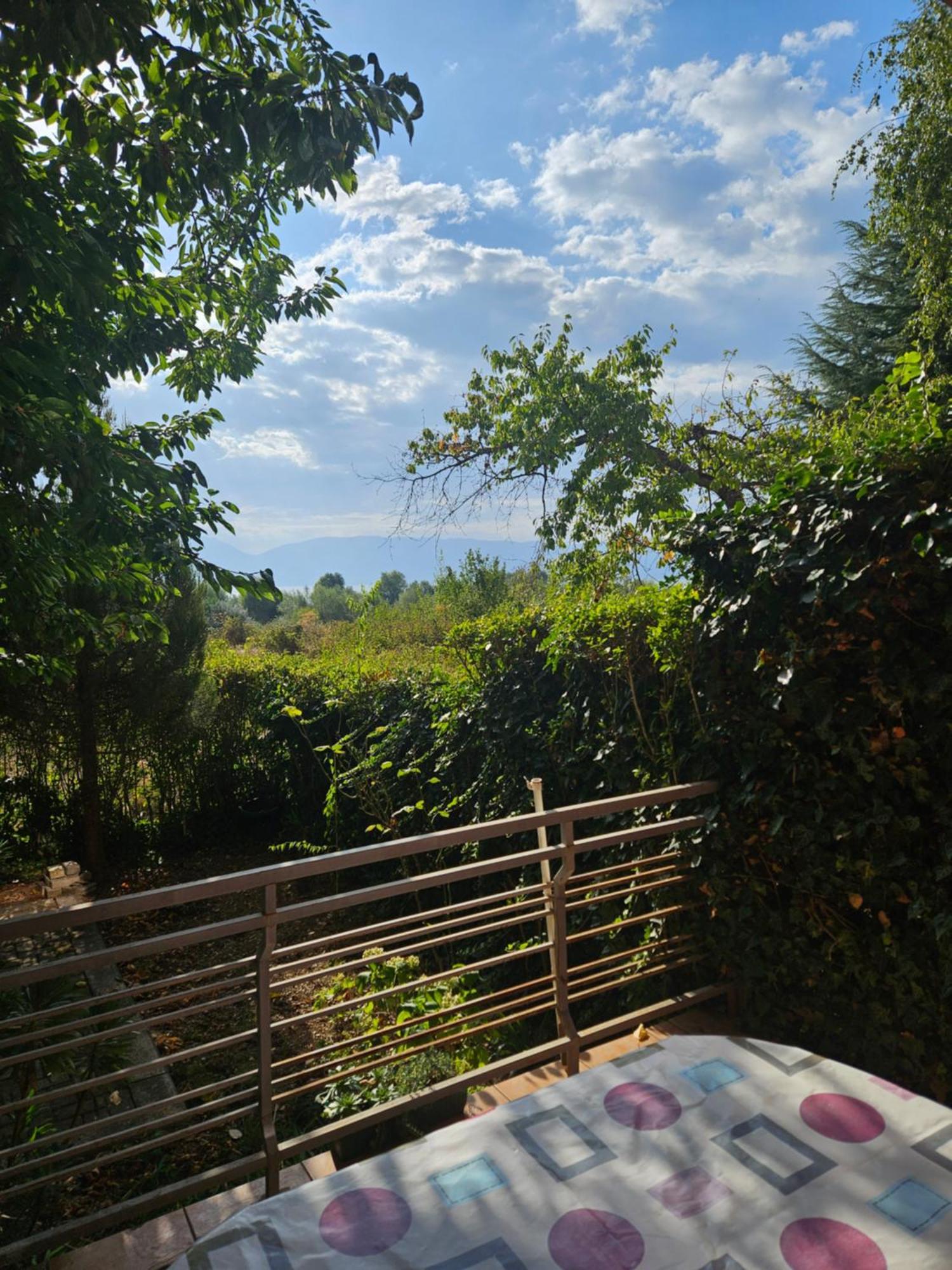 Villa Altiparmak Resen Buitenkant foto